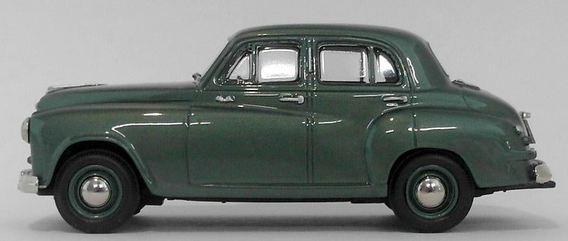 Pathfinder Models 1/43 Scale PFM21 - 1952 Humber Hawk MK. IV 1 Of 600 Met Green