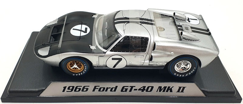 SHELBY COLLECTIBLES SHELBY 404 FORD GT 40 MK II - LE MANS 1966 #7 1:18 SHELBY COLLECTIBLES SHELBY 404 FORD GT 40 MK II - LE MANS 1966 #7 1:18