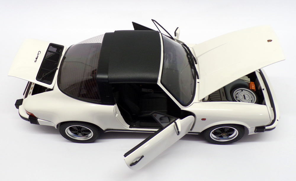 Premium Classixxs 1/12 scale 10201 - Porsche 911 Carrera 3.2 Targa - White