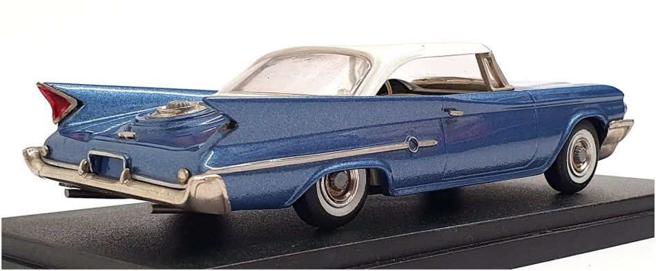 Unknown Brand / Make ? 1/43 Scale U281122B - 1960 Chrysler 300 F Conv Blue/White