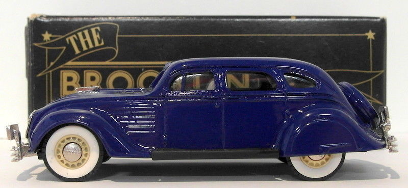 Brooklin 1/43 Scale BRK7 005B - 1934 Chrysler Airflow 4Dr Sedan - Blue