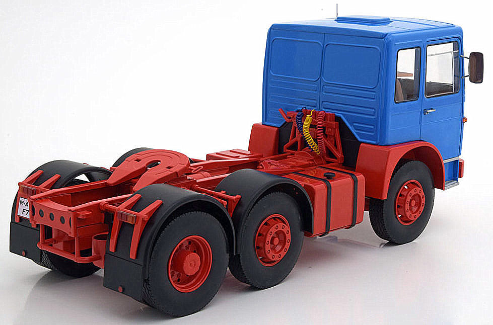 Road Kings 1/18 Scale RK180051 - 1972 MAN 16304 F7 Truck - Blue