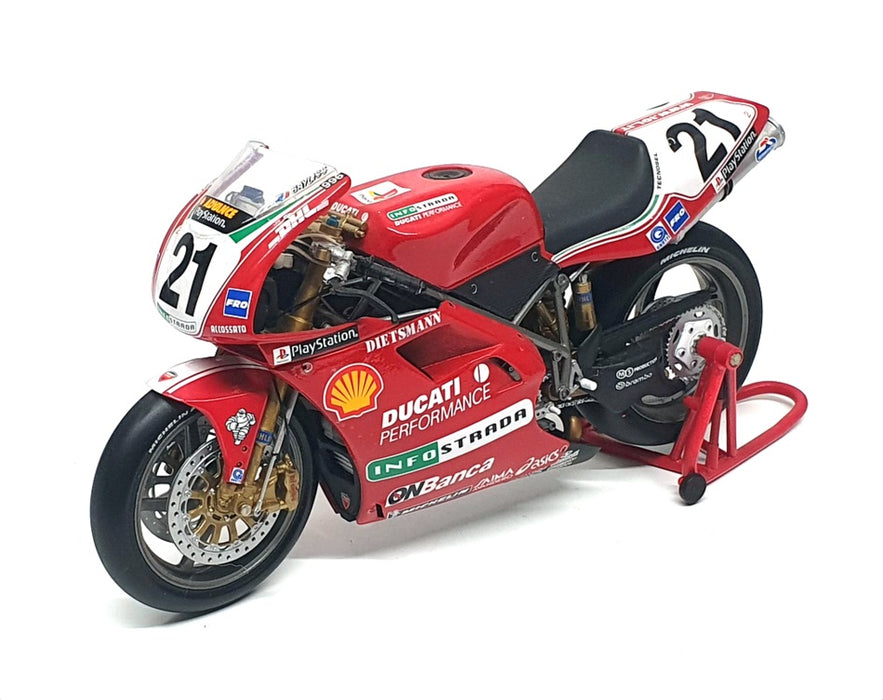 Minichamps 1/12 Scale 122 001221 - Ducati 996 Superbike 2000 Troy Bayliss