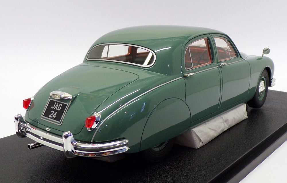 Cult 1/18 Scale Model Car CML047-1 - 1955 Jaguar 2.4 Litre Mk1 - Green