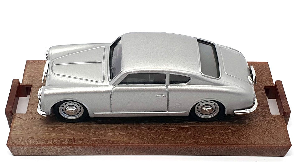 Brumm 1/43 Scale Model Car R95 - 1951 Lancia Aurelia - Silver Grey