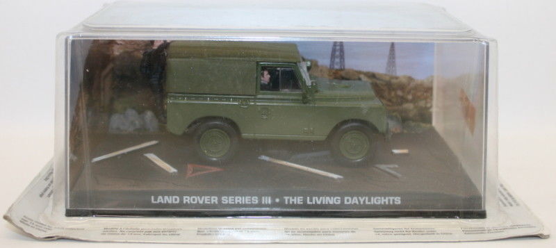 Fabbri 1/43 Scale Diecast - Land Rover Series III - The Living Daylights