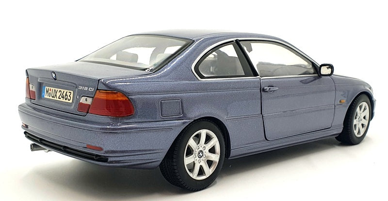 Kyosho 1/18 Scale 80 43 9 411 583 - BMW 318 CI - Light purple