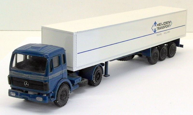Lion Toys 1/64 Scale Diecast 338 - Mercedes Benz Truck & Trailer - Heijden Trans