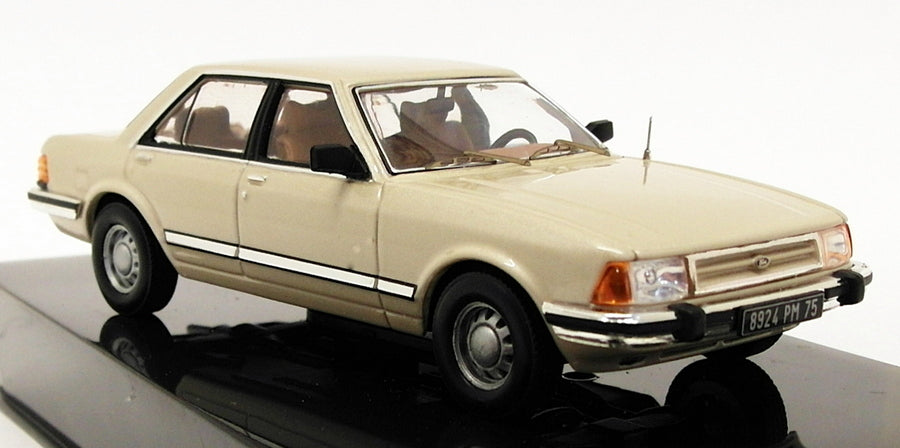 Ixo Models 1/43 Scale Model Car CLC186 - 1982 Ford Granada - Beige