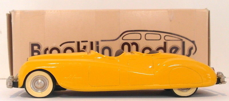 Brooklin 1/43 Scale BRK8 004  - 1940 Chrysler Newport Le Baron Signal Amber