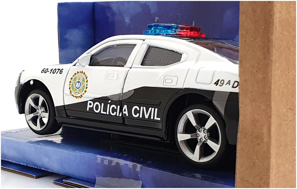 Jada 1/32 Scale 33666 - 2006 Dodge Charger Police "Fast & Furious" - Black/White
