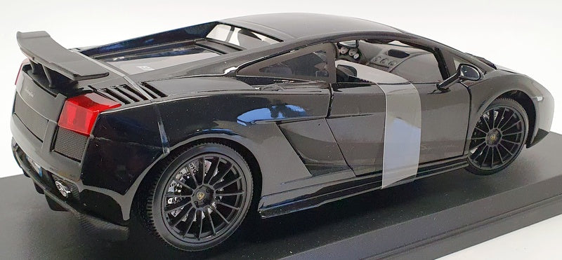 Maisto 1/18 Scale Diecast 46629 - 2007 Lamborghini Gallardo Superleggera