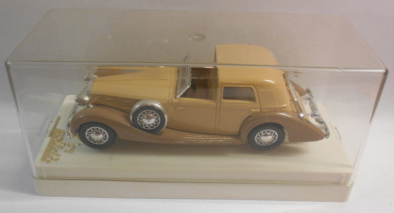 Solido 1/43 Scale Metal Model - SO159 DELAGE D 8/120 4031 LIGHT BROWN