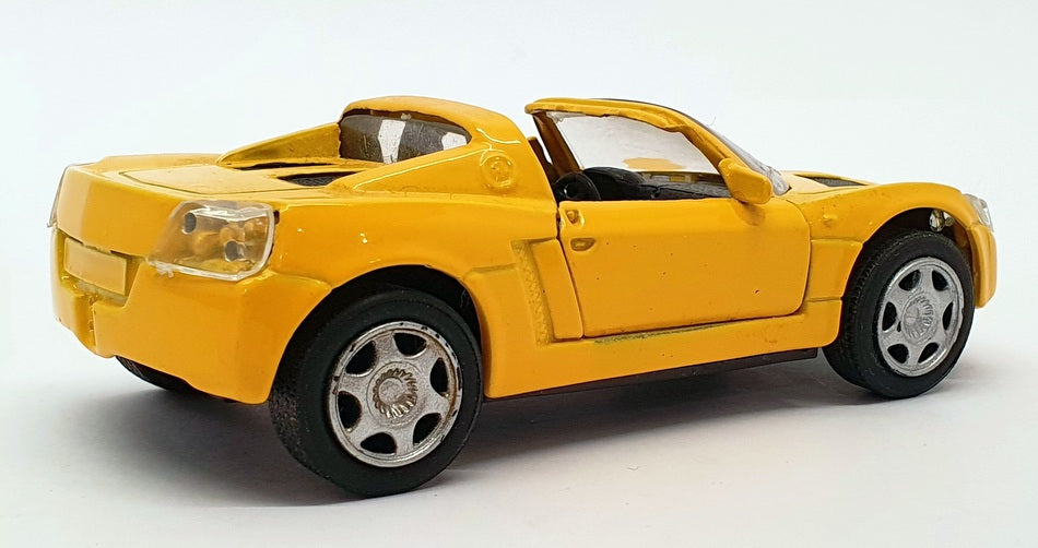 Maisto 12cm Long Diecast Pull Back & Go Model Car MA05Y - Yellow