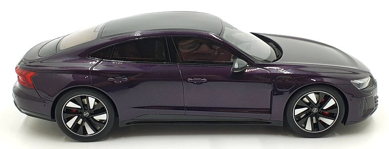 GT Spirit 1/18 Scale Resin GT392 - Audi RS E-Tron GT - Merlin Purple