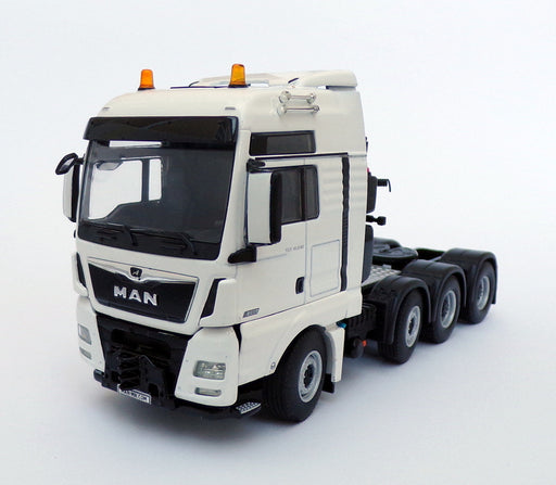 WSI Models 1/50 Scale 03-2026 - MAN TGX XXL Euro 6C (Facelift) 8x4 Truck - White