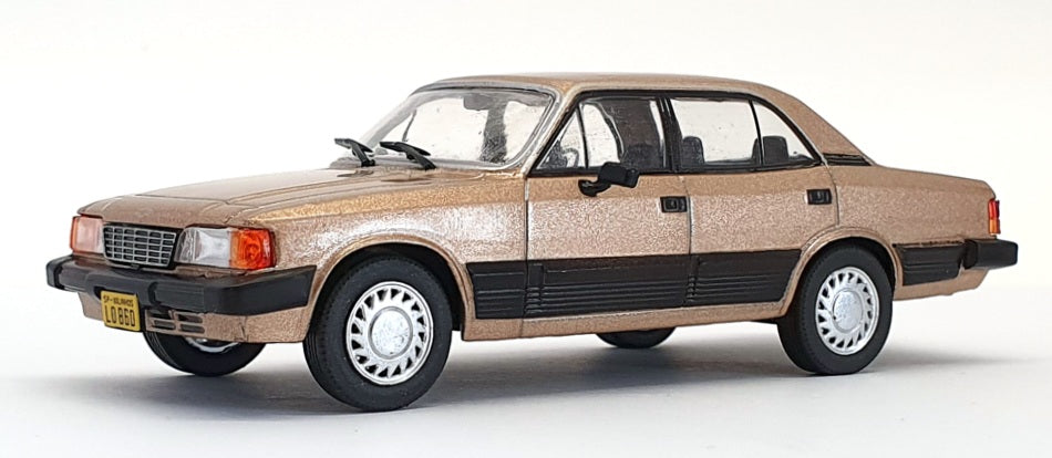 Altaya 1/43 Scale 20921D - 1988 Chevrolet Opala Diplomata 4.1 - Gold