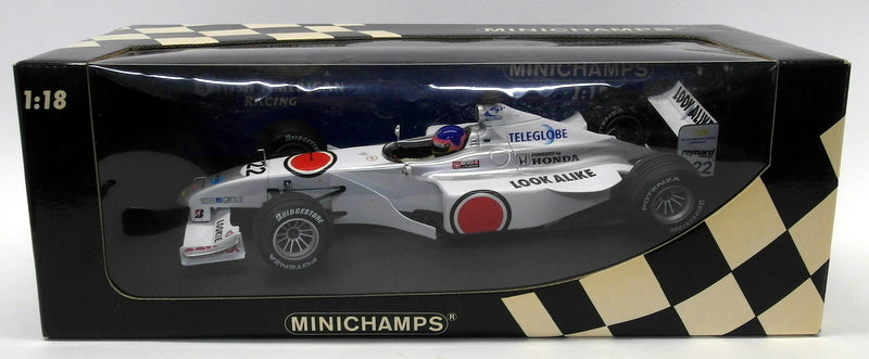 Minichamps 1/18 Scale Model Car 180000072 BAR F1 J. Villeneuve Show car 2000