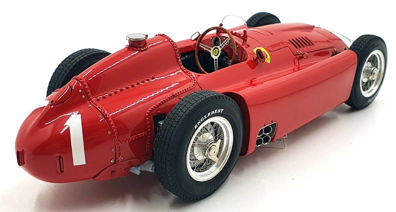 CMC 1/18 Scale Diecast M-197 - 1956 Ferrari D50 G.Britain GP Fangio #1