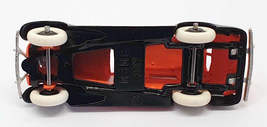 MSMC CH17 - La Salle Sedan Christmas 2017 - Orange/Black