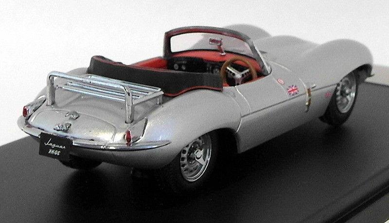 Premium X Ixo Models 1/43 Scale PRD535 - 1957 Jaguar XK SS - Silver