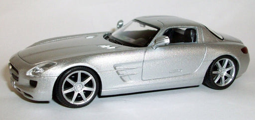 Atlas 1/43 Scale Die-cast metal model - Mercedes Benz SLS AMG Silver