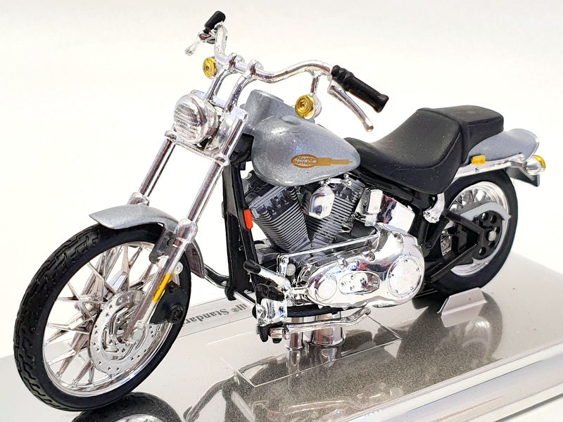 Maisto 1/18 Scale 39360 - 2001 Harley Davidson FXST Softail Standard
