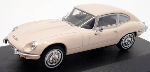 Oxford Diecast 1/43 Scale 43JAGV12006 - Jaguar V12 E Type Coupe - English White