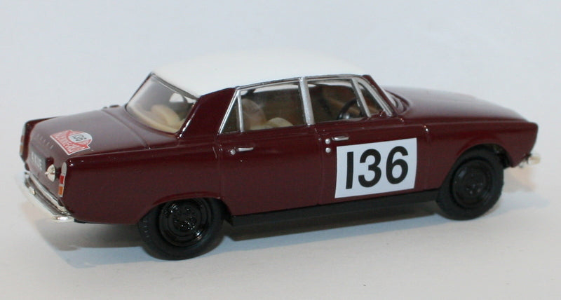 Vanguards 1/43 Scale Diecast VA27008 - Rover P6 2000 - Roger Clarks Rally Car