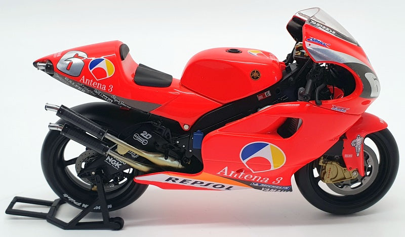 Minichamps 1/12 Scale Motorcycle 122026306 - Yamaha YZR 500 Team Antena