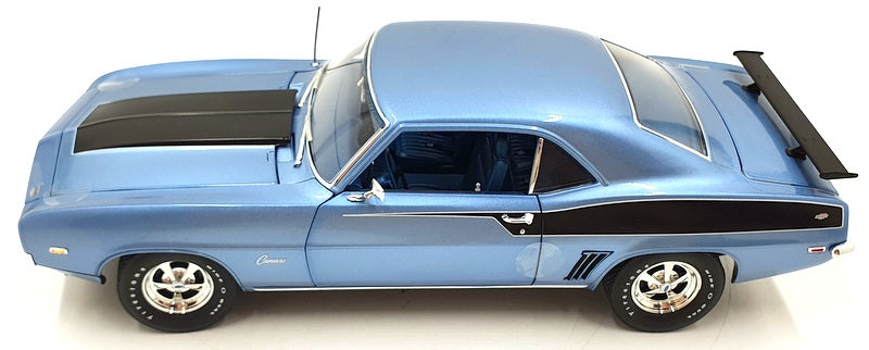 Acme 1/18 Scale A1805723 - 1969 Chevrolet Copo Camaro - Blue