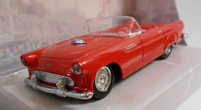 Dinky 1/43 Scale Diecast Model DY-31 1955 FORD THUNDERBIRD RED