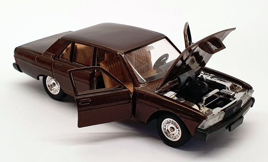Solido 1/43 Scale Model Car 40 - Peugeot 604 - Brown