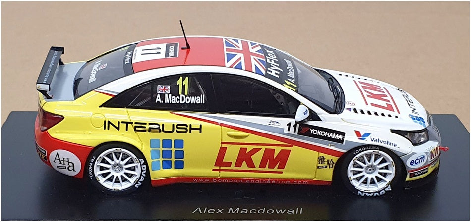 Spark 1/43 Scale S2492 - Chevrolet Cruze 1.6T Macau WTCC 2012 #11 Macdowall