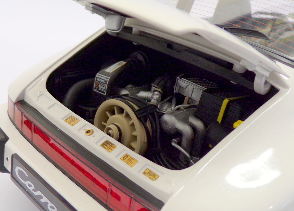 Premium Classixxs 1/12 scale 10201 - Porsche 911 Carrera 3.2 Targa - White