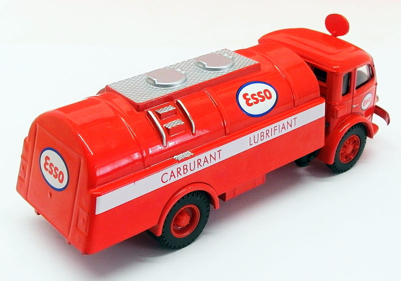 Corgi 1/50 Scale Model Truck 71204 - Renault Faineant Citerne - Esso