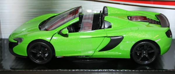 Motormax 1/24 Scale Metal Model 79326 McLaren 650s Spider - Green