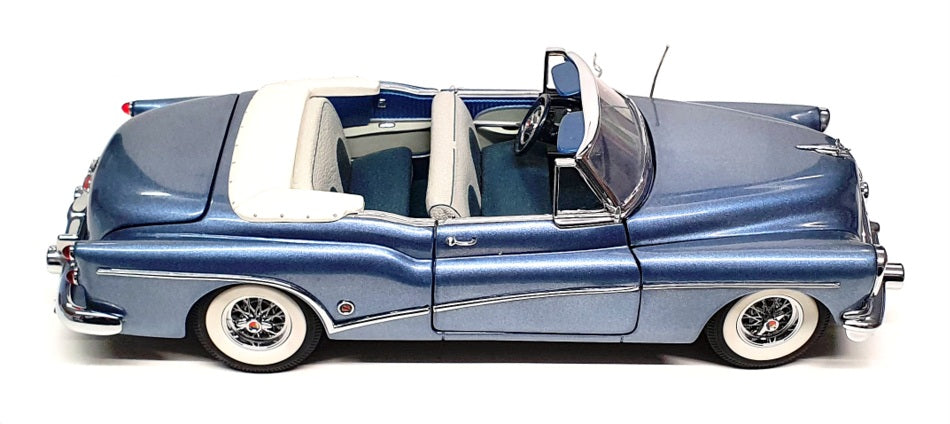 Danbury Mint 1/24 Scale 18APR2A - 1953 Buick Skylark - Metallic Blue