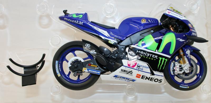 Minichamps 1/12 122 163046 Yamaha YZR-M1 Valentino Rossi Movistar MotoGP 2016