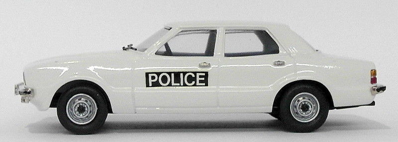 Brooklin Models 1/43 Scale IPV33 - 1976 Ford Cortina MKIV Saloon Essex Police