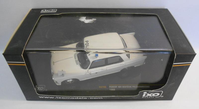 Ixo 1/43 Scale - CLC165 PEUGEOT 404 DEUTSCHE POLIZEFAHRZEUGE 1966