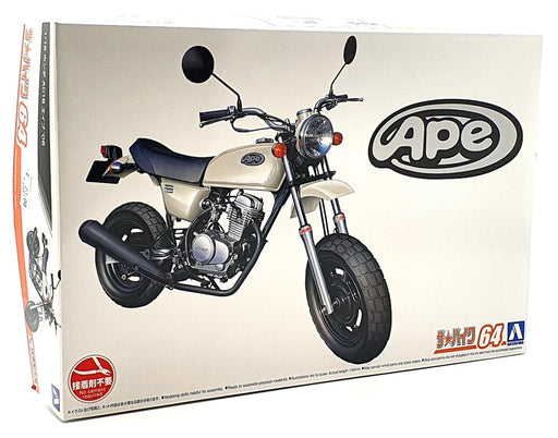 Aoshima 1/12 Scale Unbuilt Kit 062944 - 2006 Honda AC16 Ape Motorbike