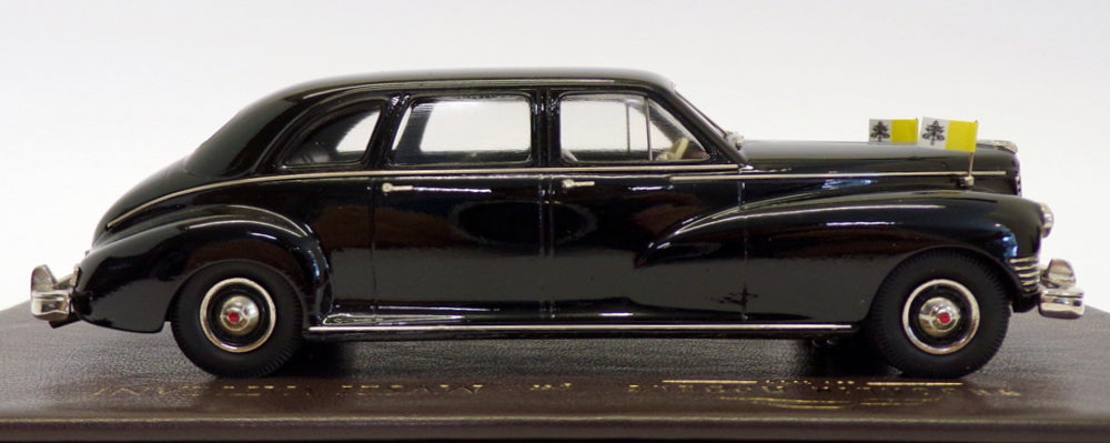 Brooklin 1/43 Scale MV04 - 1947 Packard Super Clipper Limousine S2126 - Black