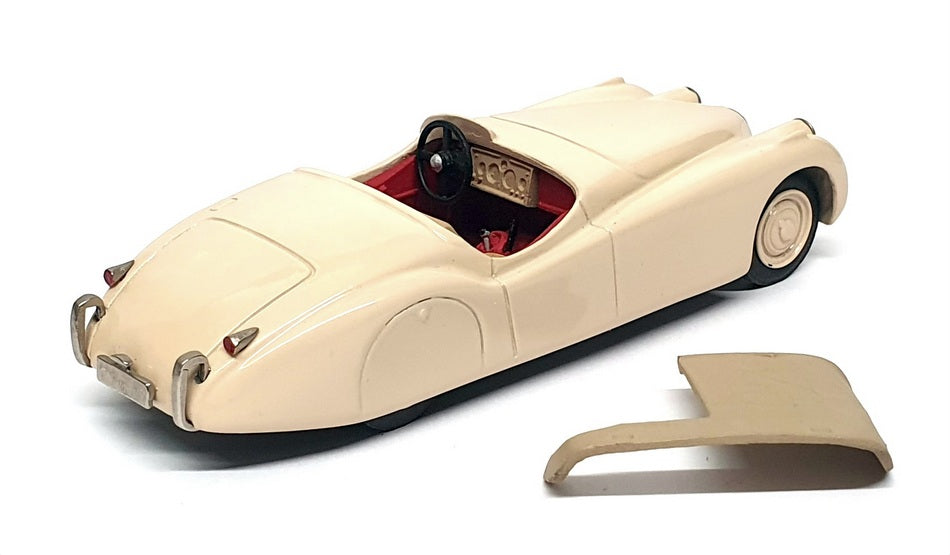 Milestone Miniatures JW8 - 1949 Jaguar XK120 Jabbeke - Cream