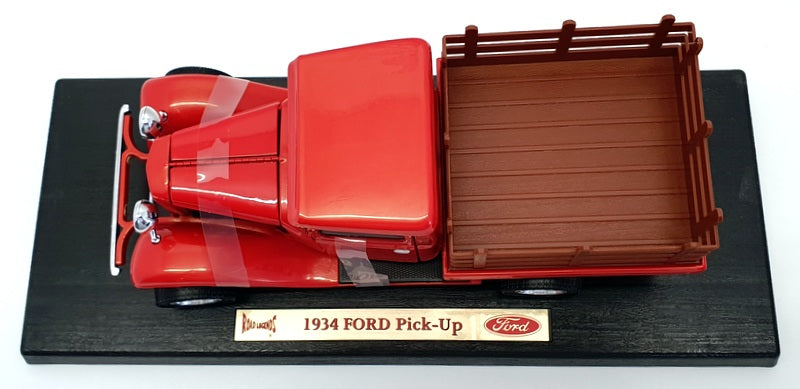 Road Legends 1/18 Scale Model Car 92258 - 1934 Ford Pick Up - Red