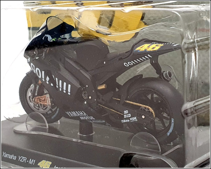 Altaya 1/18 Scale FFR58 - Yamaha YZR-M1 - #46 Test Philip Island 2005 Rossi