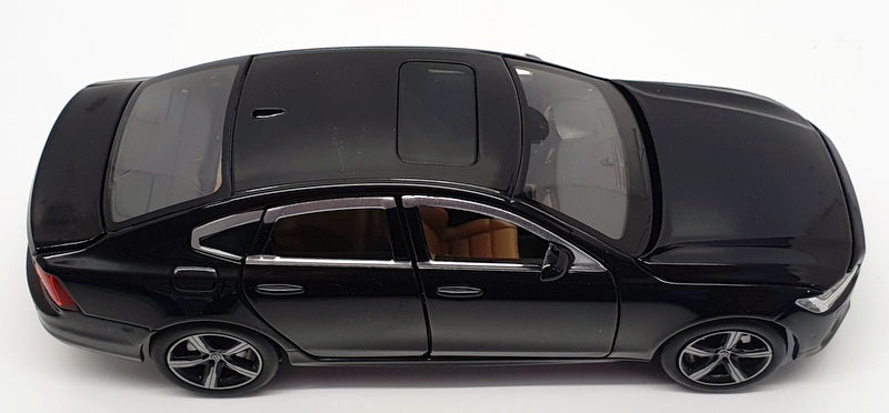 Tayumo 1/32 Scale Pull Back & Go 32100012 - Volvo S90 - Onyx Black