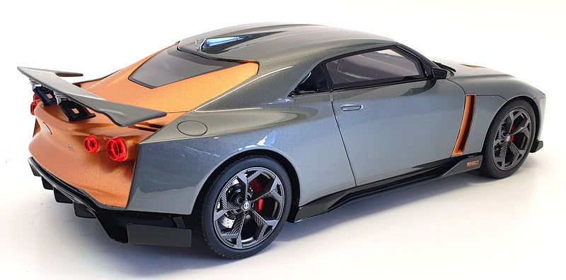 GT Spirit 1/18 Scale Model Car GT300 - 2018 Nissan GT-R50 By Italian Design
