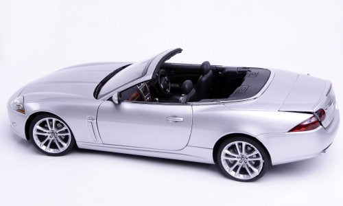 AUTOART 1/18 - 73636 JAGUAR XK 2006 CABRIOLET (LIQUID SILVER)