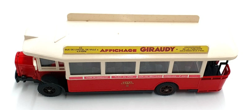 Solido 1/50 Scale - Renault TN 6C Bus - Red/White
